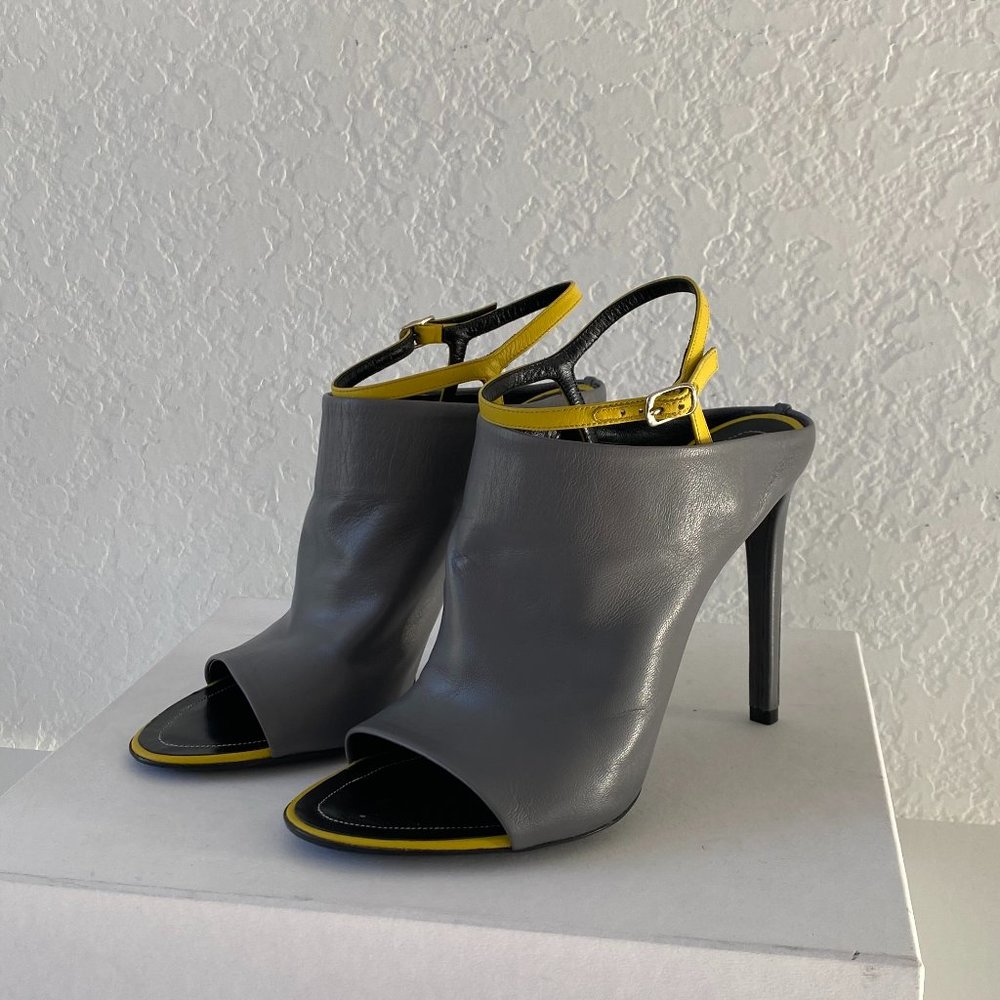 Authentic, never worn Balenciaga soft leather peep toe heels